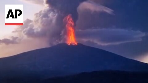 Italy's Mount Etna erupts with lava fountains and 10-kilometre-high volcanic cloud | NE