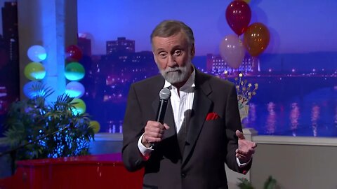 Ray Stevens - "Auld Lang Syne" (Live on CabaRay Nashville)