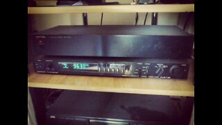 SANYO PLUS T55 classic radio with turntable phono equalizer amplifier ROTEL RQ-970BX