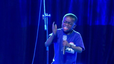 A MUST WATCH:A 10 year old boy sings Hallelujah AGNUS DEI in a Talent Hunt & The HolyGhost took over