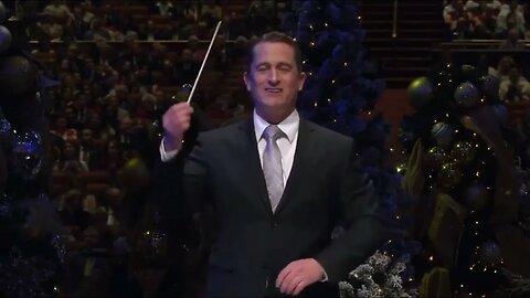 Silent Night performed by The Tabernacle Choir and Orchestra at Temple Square