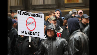 Protests in Chicago Over Illinois Vaccine Mandate
