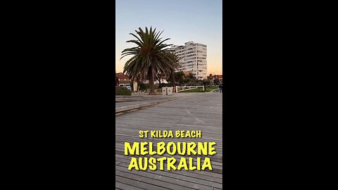 Exploring Melbourne Australia | St Kilda Beach at Sunset #shorts