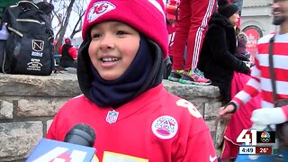 Young Chiefs fans caught up in excitement of Super Bowl parade