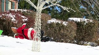 Christmas decorations vandalized on several Castle Pines homes