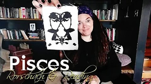 iScry Pisces | Love, Heart, Commencement, Snowshoes, Racketball, Diamond Aura, Angel & Eye roll