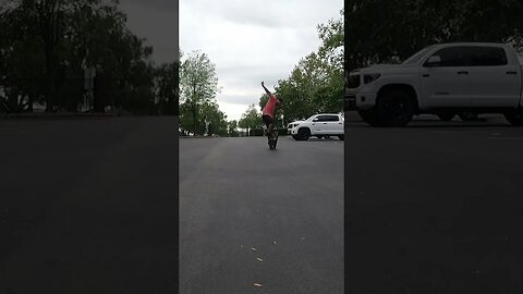 Nollie flip from yesterday #kickflip #skateboarding #skaterboi #nollie #shorts #poser #skaterboi