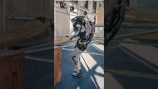 Boston Dynamics Robot Atlas' New Moves #shorts