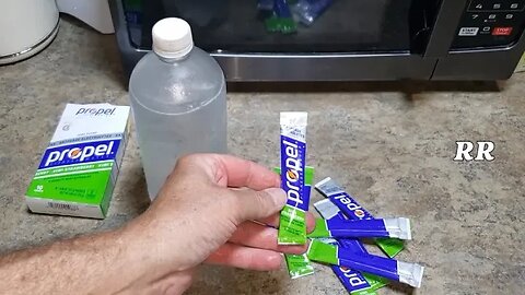 Propel Powder Packets With Electrolytes, Kiwi Strawberry