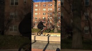 BMX MANUAL-GO-ROUND 🤘🏾🎡 #short