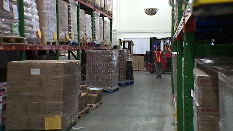 A look behind the scenes of the Feeding San Diego warehouse amid the coronavirus pandemic