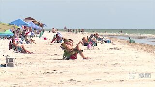 Red tide hitting local beaches