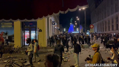 Leftists In Paris Launch Numerous Projectiles At The Police, Who Responded With Tear Gas