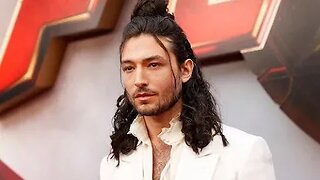 EZRA MILLER @ THE FLASH PREMIERE