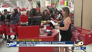 Last-minute shoppers hit the stores