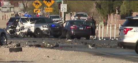 Vegas PD: 4-vehicle crash critically injures person, closes portion of Warm Springs Road