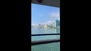 Ferry ride to Toronto’s island ⛴ 🇨🇦