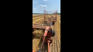 Allis 190XT baling straw