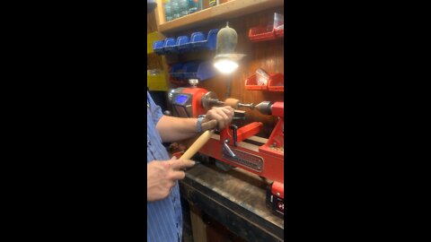 Turning wood on the lathe