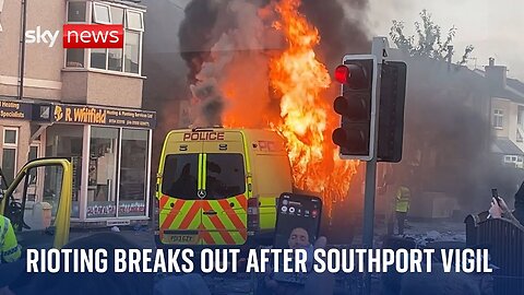Police pelted with rocks as rioting breaks out in Southport
