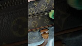 Clean and Polish Louis Vuitton Zipper Brasso cleaner #shorts #diy