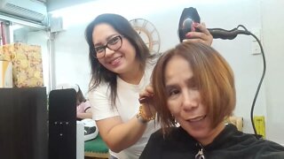 Ang gandang buhok ang nagdala, Salamat sa kakaibang Lemon Peel Saloon.