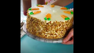 Carrot Cake with Cream Cheese Bitumen
