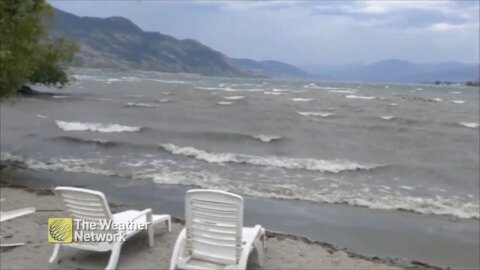 Choppy waters keep this lake empty on a windy day