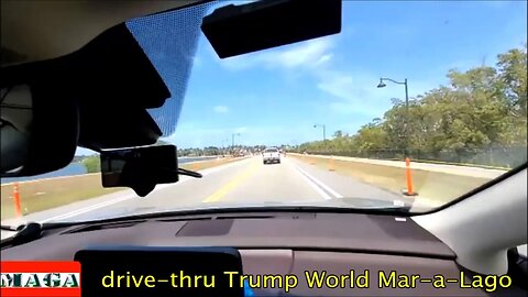 drive-thru Trump World Mar-a-Lago
