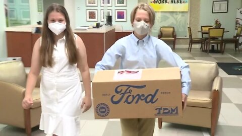 Middle school students deliver protective gear to frontline healthcare workers