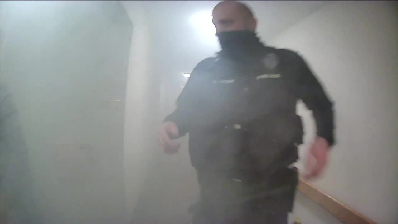Glendale police officers save elderly man trapped in burning assisted ...