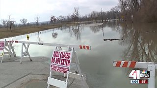 Parkville prepares for flooding