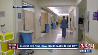 Almost 900 new Iowa COVID cases in one day