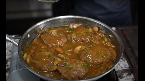 Classic Salisbury Steak with Mushroom Gravy | Easy Comfort Food Recipe