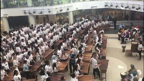 Marimba world record set in Cape Town (un3)