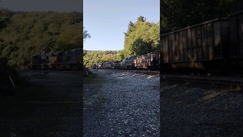 Empty Coal on the move west #train #youtube #youtubeshorts #shortshorts #csx #short