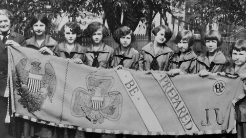 Girl Scouts Celebrate 100 Years Of Cookie Sales 1917-2017