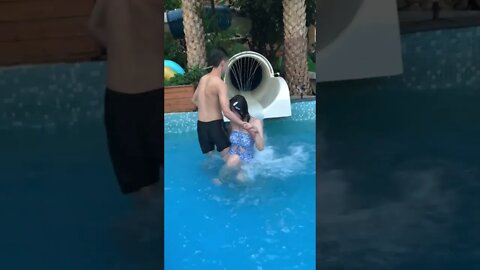 Best Funny videos 2022 😂 Water Park #1 #shorts #poseitv