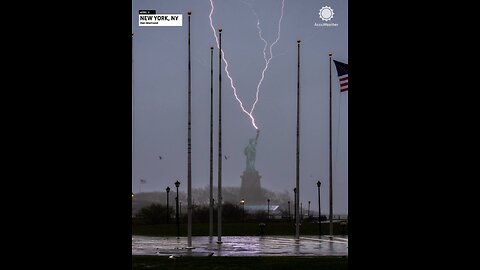 First struck by lighting and now it’s shaken from a earthquake | Statue Of Liberty