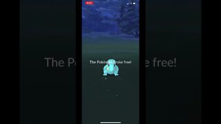 Pokémon Go - Catching TOTODILE Gameplay