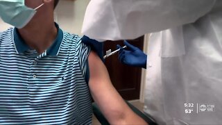 Florida lawmaker seeks to end state's vaccine mandate powers