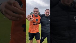 🔥PEGA A RESENHA: ADRYELSON TIRA ONDA E VENCE DESAFIO NO TREINO DO BOTAFOGO! 🤣🤣🤣 #botafogo