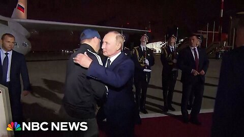 Putin greets released prisoners arriving in Moscow | N-Now