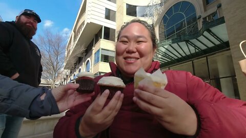Georgetown DC Cupcake Tour | Georgetown Cupcakes, Sprinkles, & Baked and Wired