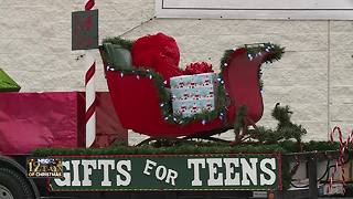 Green Bay firefighters and NBC26 team up to collect Gifts for Teens