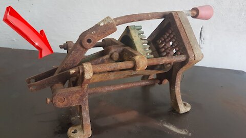 Antique rusty French Fries Cutter Restoration | Restoring A Potato Chip Machine
