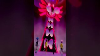 Pokémon Sword - Dynamax Gothitelle