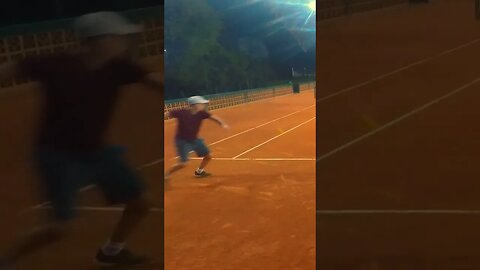 Tudo certo pra acabar o ponto assim 🤡🤡 #tennis #shorts #subscribe