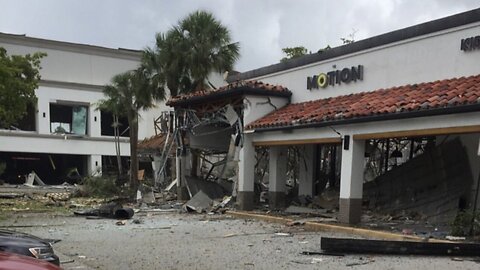 Explosion At Shopping Center In Florida Leaves Multiple People Injured