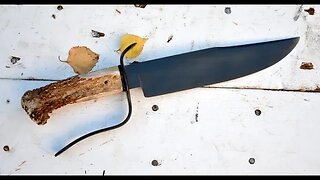 Forging a BOWIE KNIFE from a RUSTY SPRING